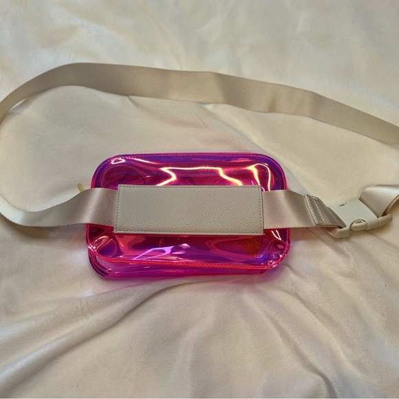 Kendra Scott Clear Pink Crossbody Bag with Glossy Finish - Picture 4 of 6